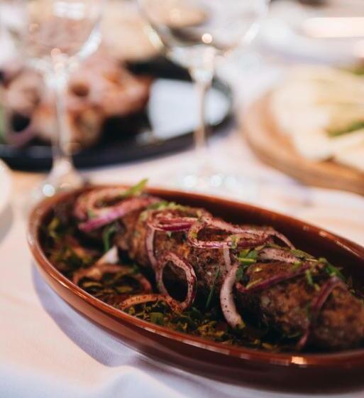 هتل Chateau Kvareli