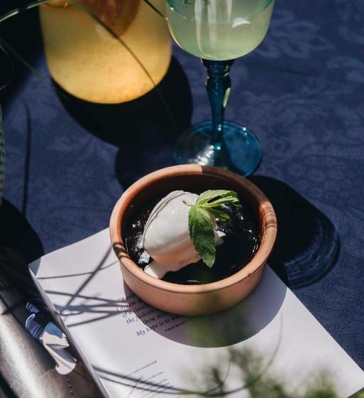 هتل Chateau Kvareli