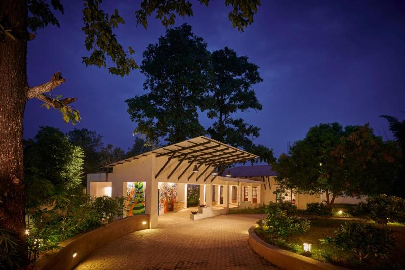 ホテル Club Mahindra Kanha