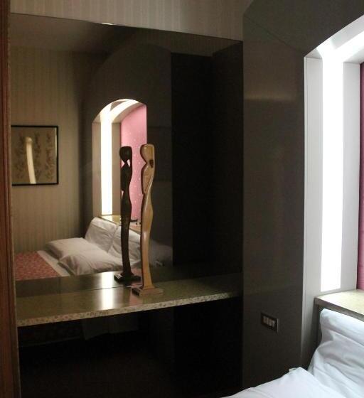 ホテル Costellazioni