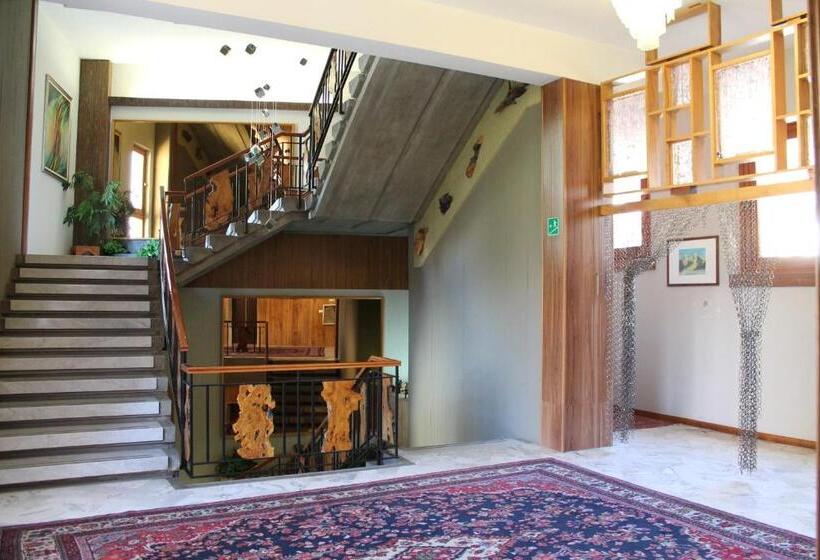 ホテル Costellazioni