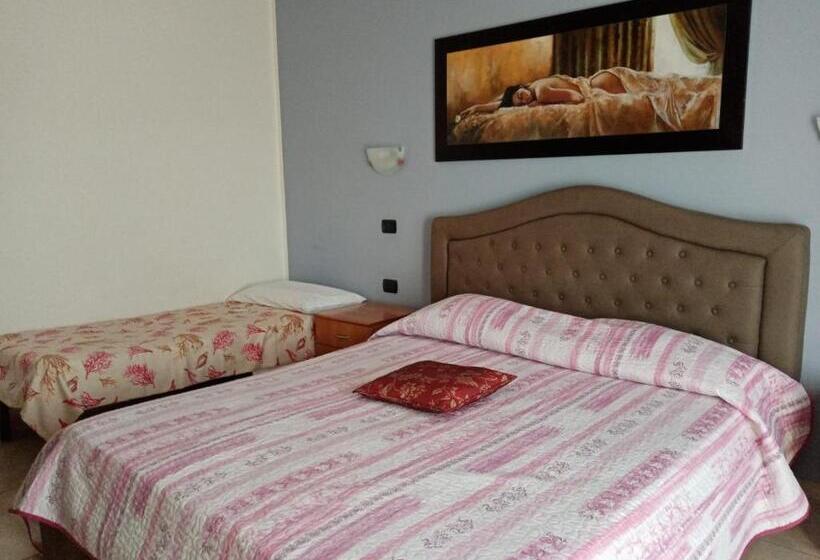 בית מלון כפרי De Rosa