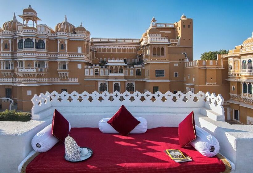 בית מלון כפרי Deogarh Mahal