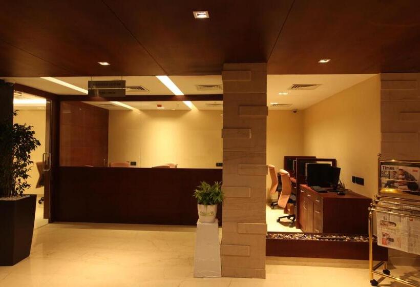 酒店 Diana Heights Luxury