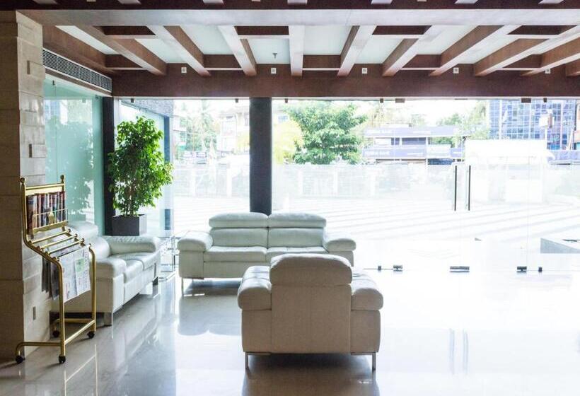 酒店 Diana Heights Luxury