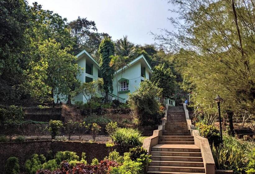 בית מלון כפרי Farmagudi Residency