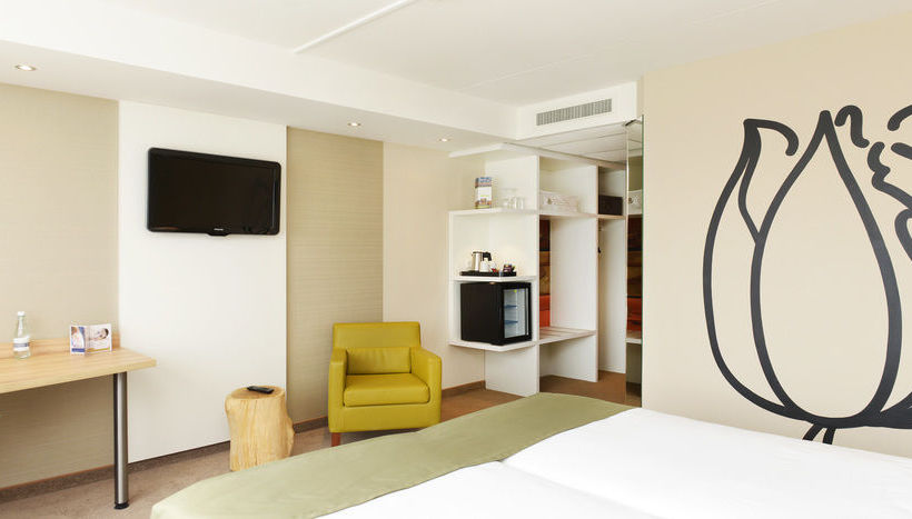 فندق Golden Tulip Amsterdam Riverside