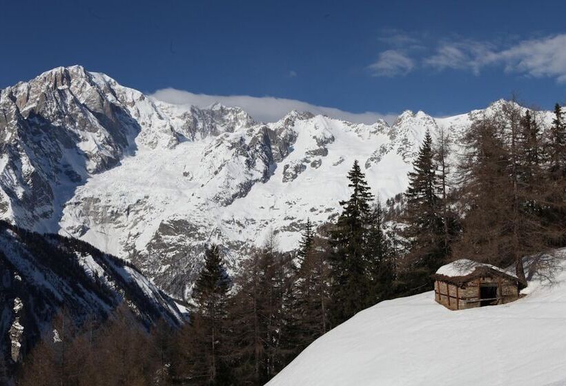 Grand Hotel Courmayeur Mont Blanc, By R Collection Hotels