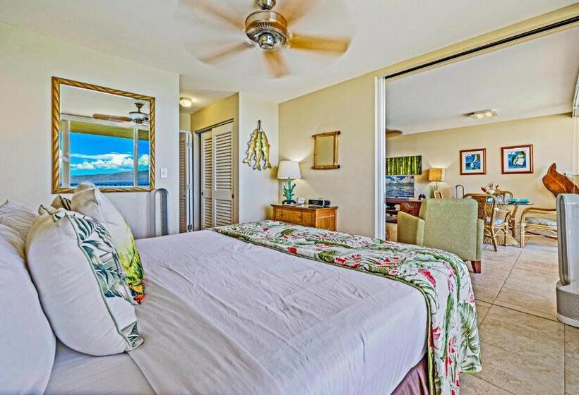 호텔 Hololani B703   Full Ocean View