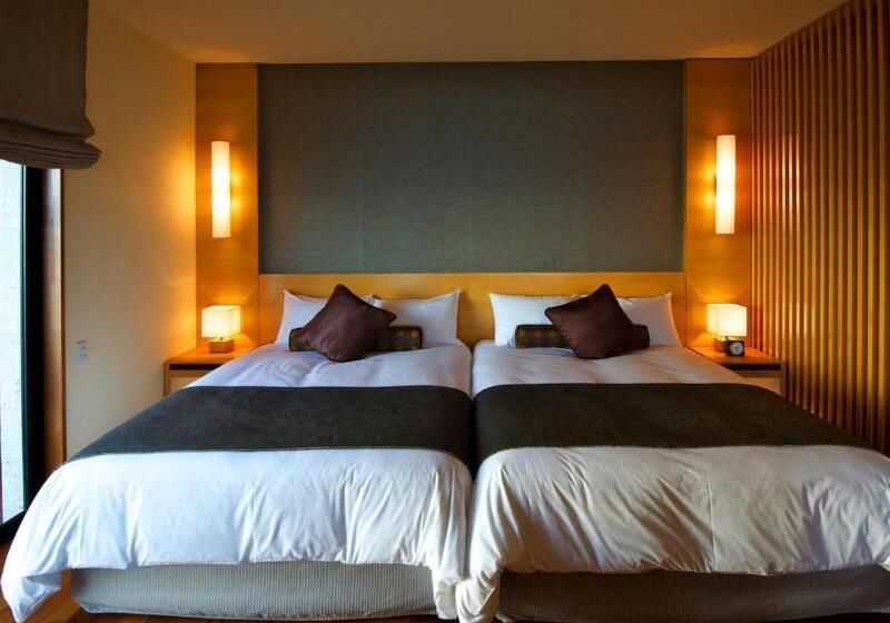 בית מלון כפרי Hyakunagaran