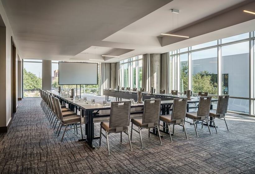 Отель Hyatt Regency Houston Galleria