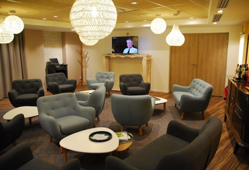 Отель Ibis Styles Chaumont Centre Gare