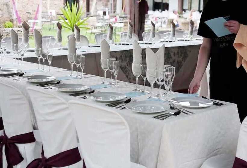 בית מלון כפרי Las Aguas Del Arbuniel Con Pista De Pádel