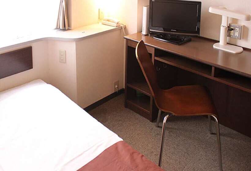 בית מלון כפרי Livemax Budget Iyomishima