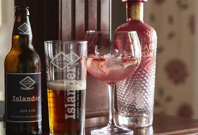 호텔 Luccombe Manor Country House