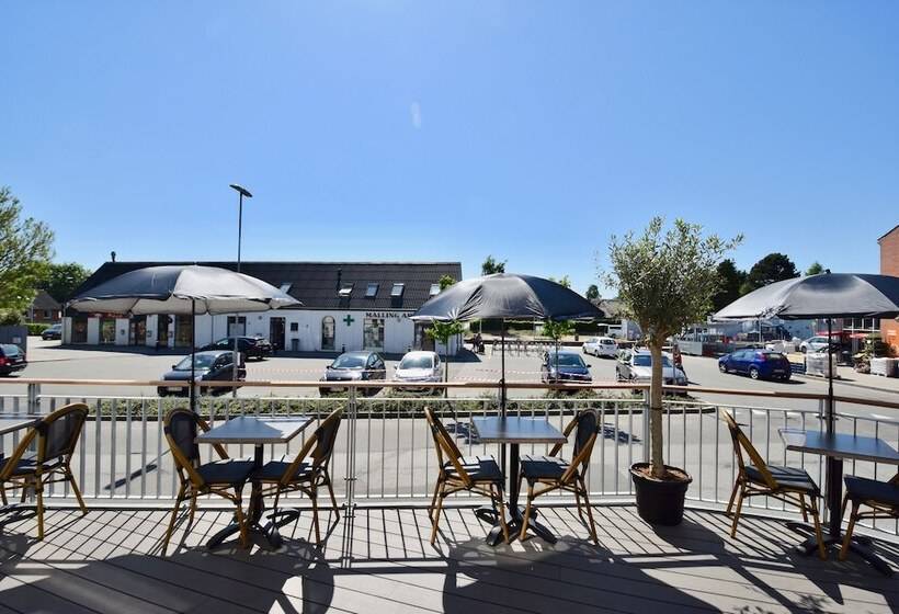 בית מלון כפרי Malling Kro