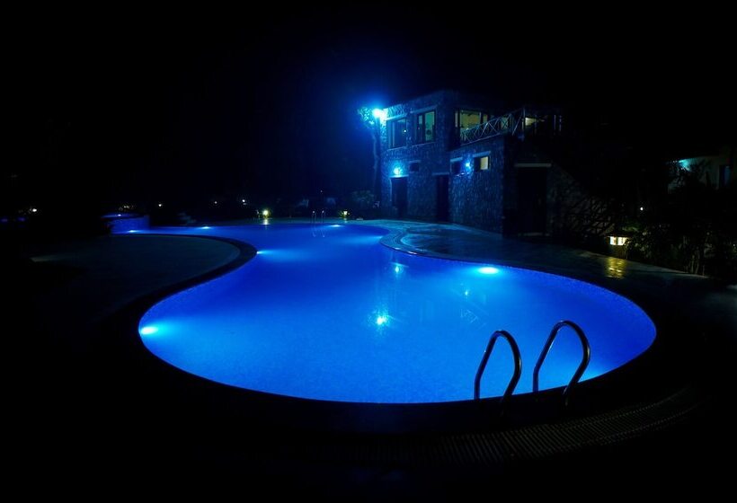 Отель Mango Bloom River Resort