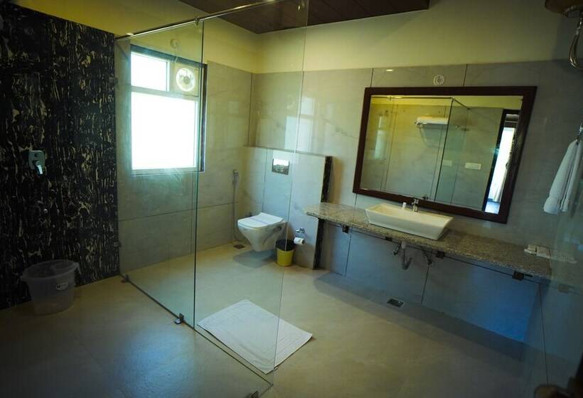 Отель Mango Bloom River Resort