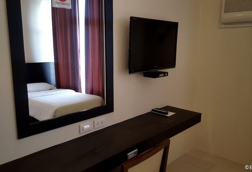 هتل Manhattan Suites Inn