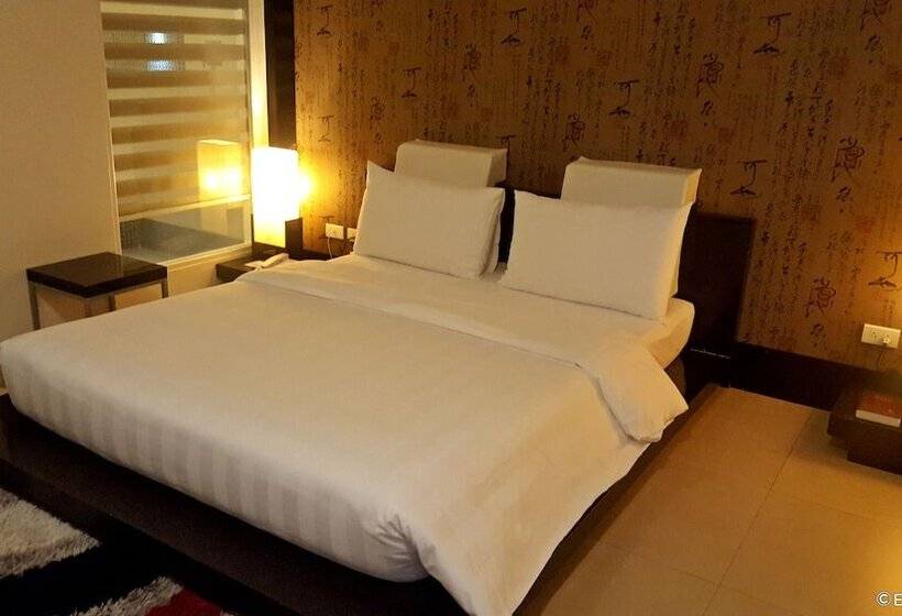 فندق Manhattan Suites Inn