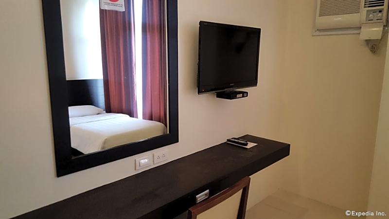 هتل Manhattan Suites Inn