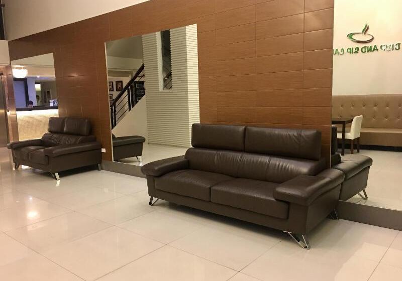 هتل Manhattan Suites Inn