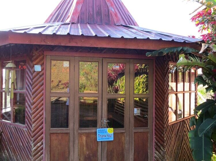 فندق Mile 36 Lodge