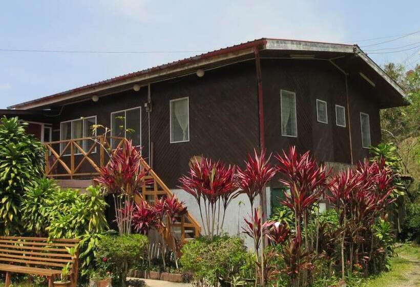 فندق Mile 36 Lodge