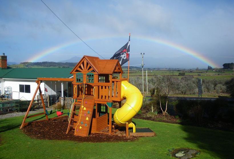 فندق Mole Creek Cabins