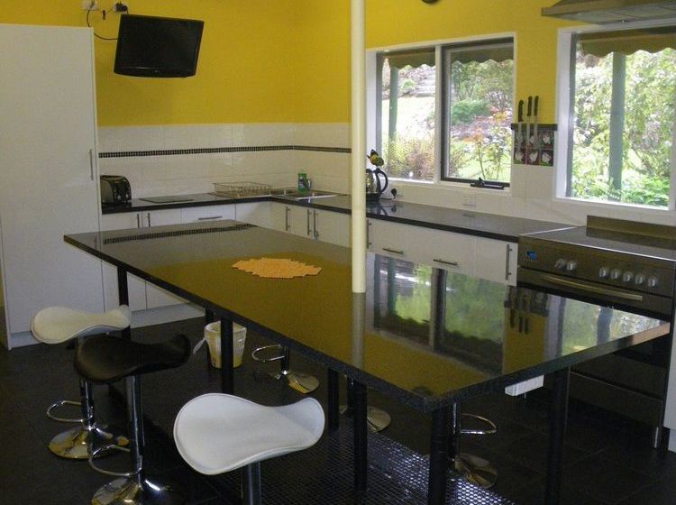 בית מלון כפרי Mole Creek Cabins