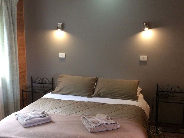 فندق Mole Creek Cabins