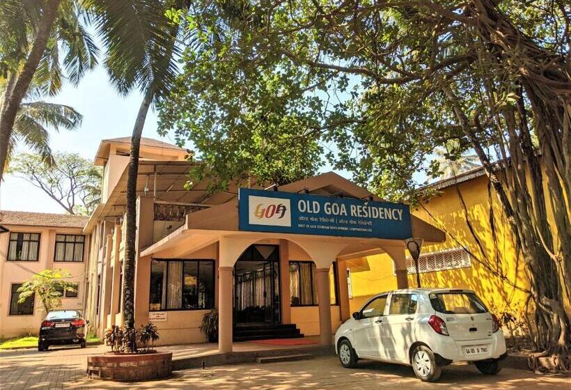 בית מלון כפרי Old Goa Residency