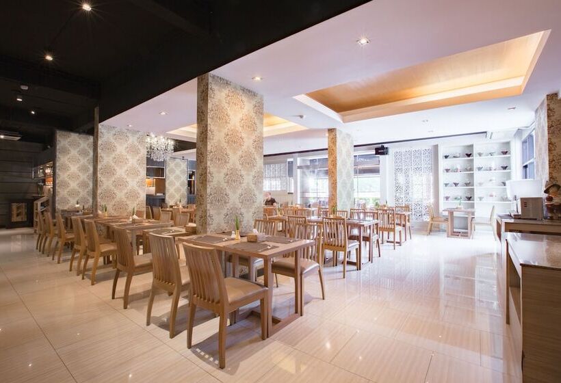 בית מלון כפרי Rayong City