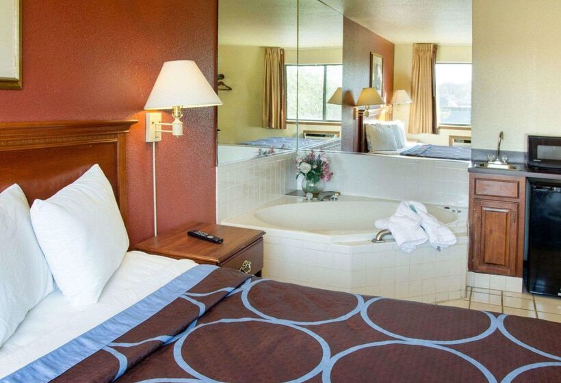 בית מלון כפרי Rodeway Inn Florence   Cincinnati South