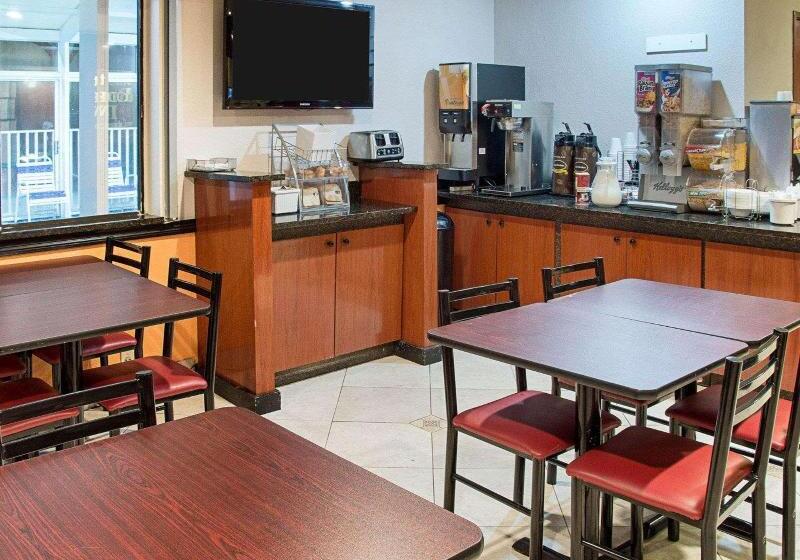 בית מלון כפרי Rodeway Inn Florence   Cincinnati South