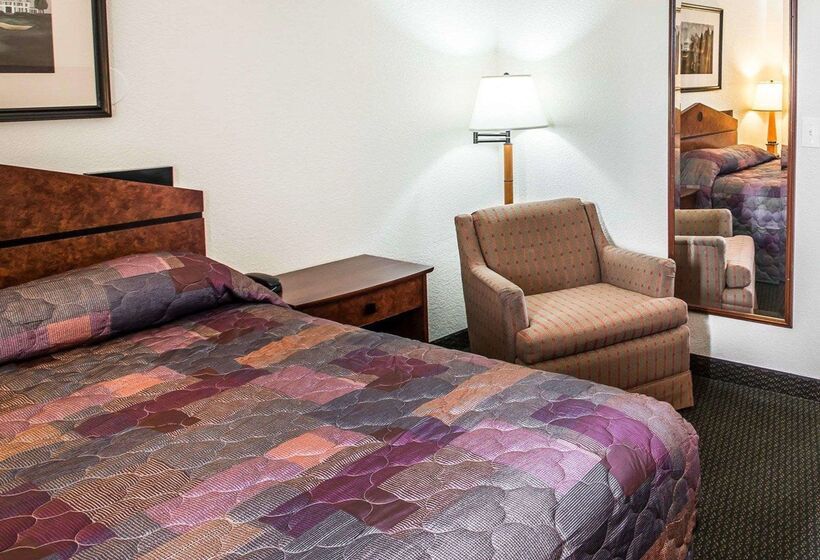 فندق Rodeway Inn Greeley