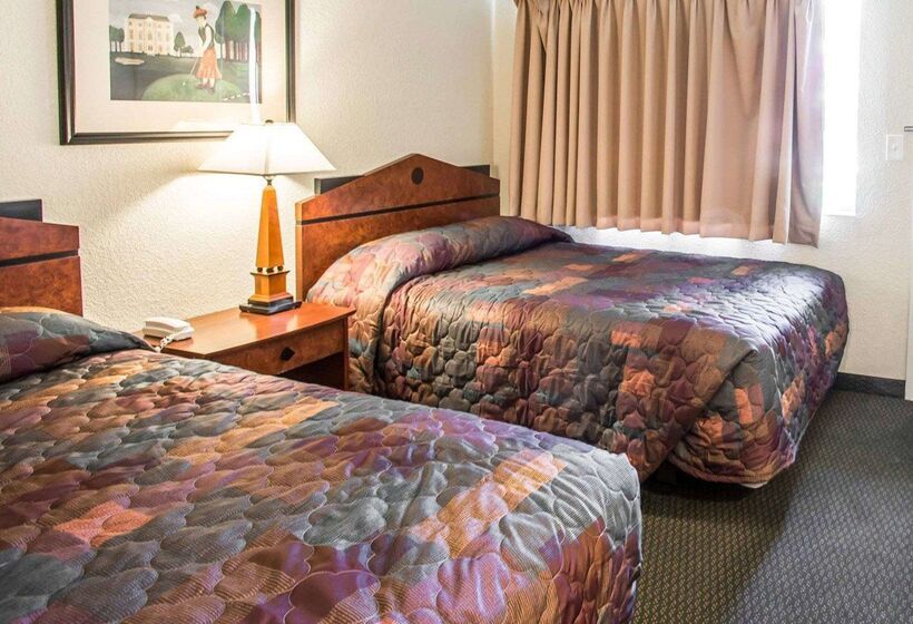 فندق Rodeway Inn Greeley