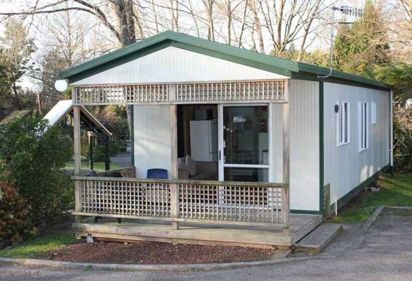 Отель Rotorua Thermal Holiday Park