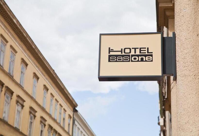 Отель Sasone Rooms