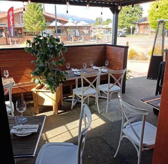 בית מלון כפרי Snowman Lodge And Spa