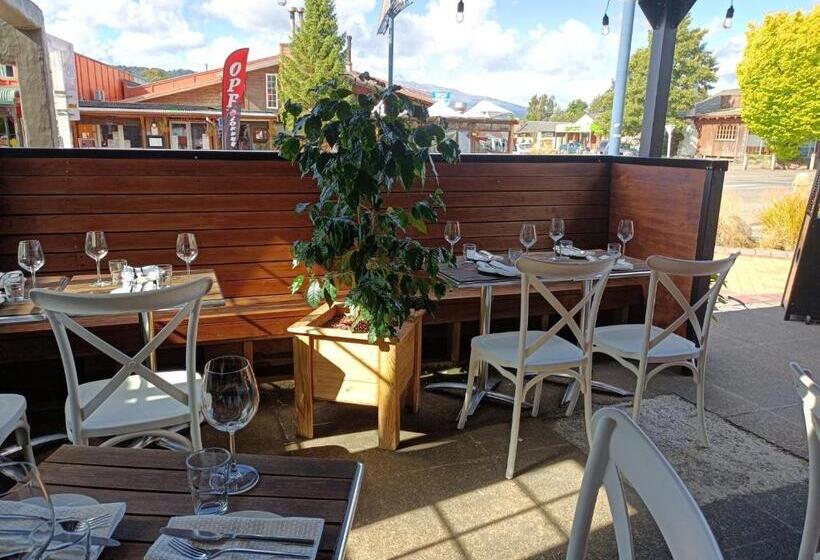 בית מלון כפרי Snowman Lodge And Spa