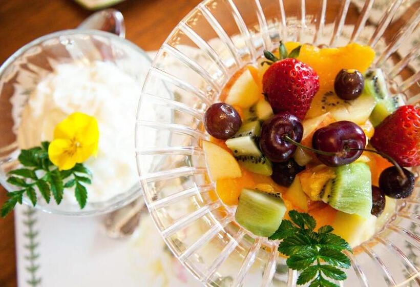 בית מלון כפרי Tairoa Lodge