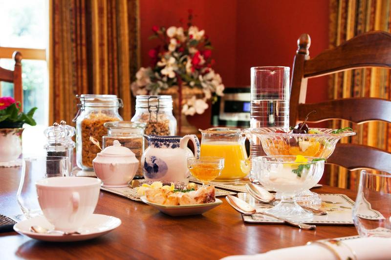 בית מלון כפרי Tairoa Lodge