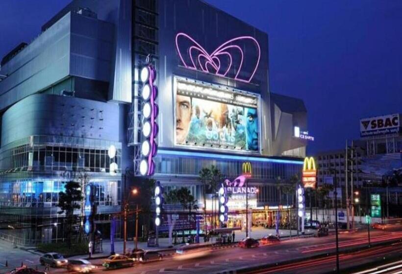 בית מלון כפרי The Legacy