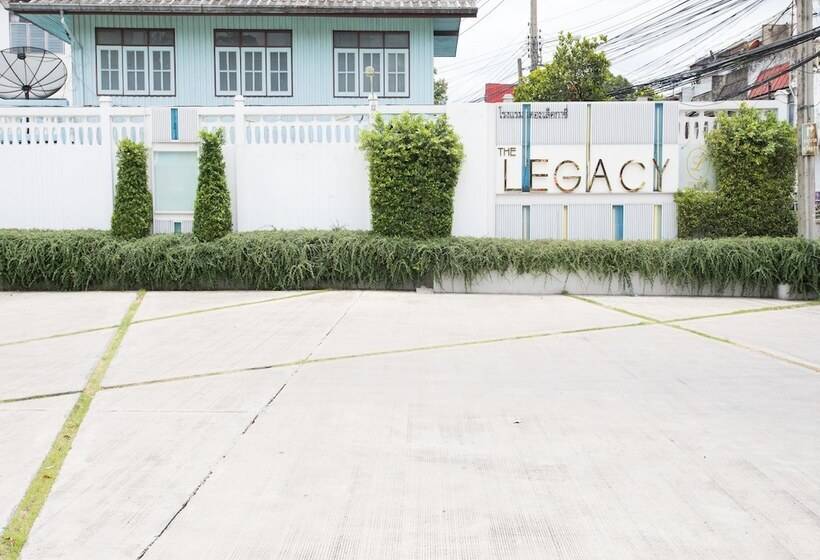 בית מלון כפרי The Legacy