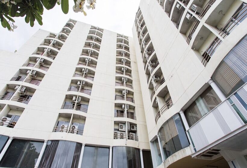 בית מלון כפרי The Legacy