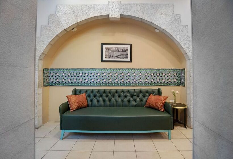 The Sephardic House Hotel In The Jewish Quarter