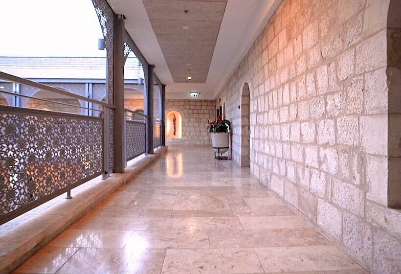 The Sephardic House Hotel In The Jewish Quarter