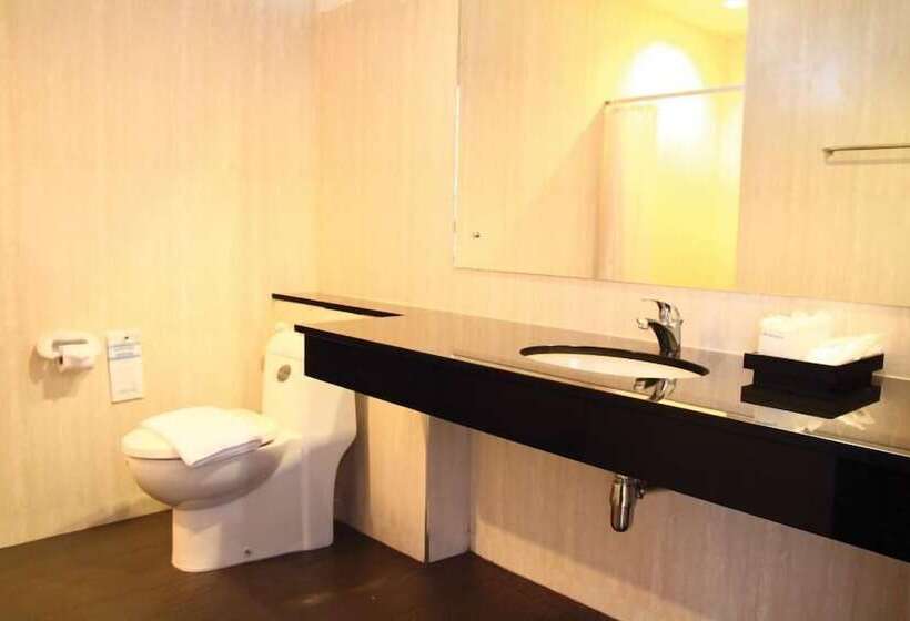 فندق The White Pearl