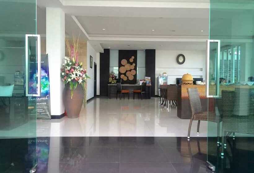 فندق The White Pearl